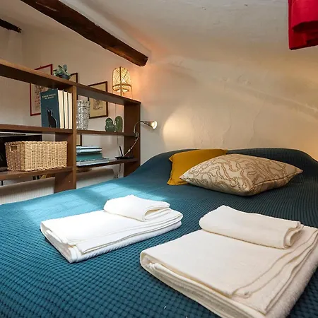 شقة Cozy House - 20 Minutes Walk From Duomo-navigli