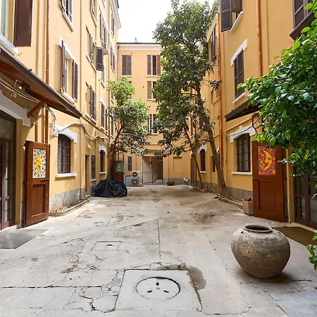 Cozy House - 20 Minutes Walk From Duomo-navigli * Milano